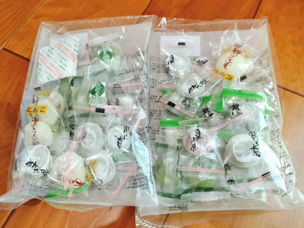 ベルーナ株主優待お菓子